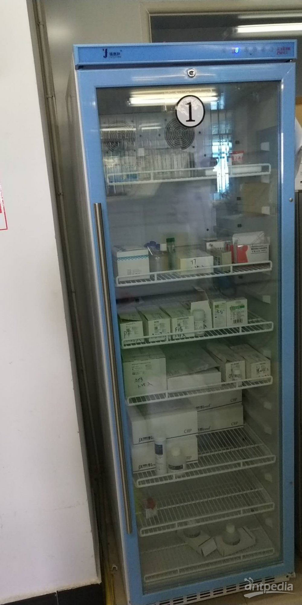 gcp中心药房III期药房冰箱