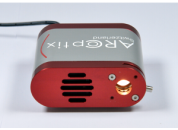ArcLight NIR 和 IR 光源具有可拆卸光纤耦合器